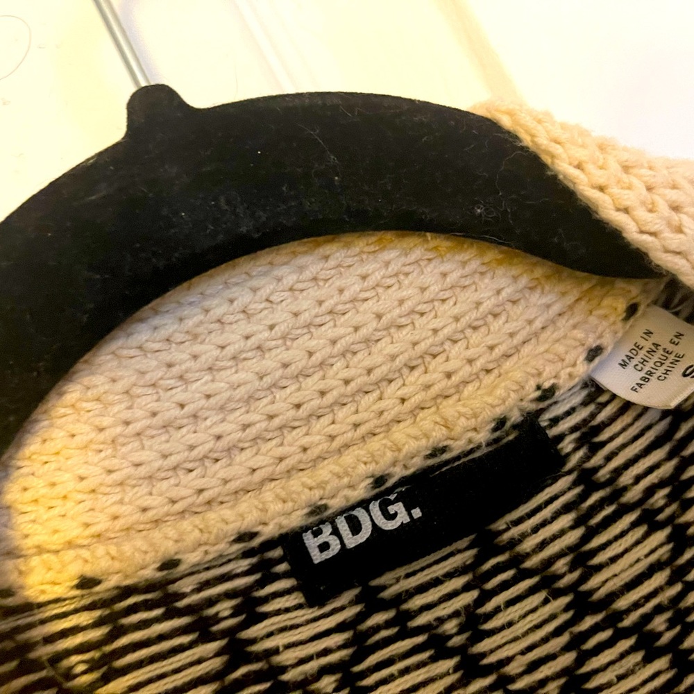 Cardigan - Picture 2 of 2